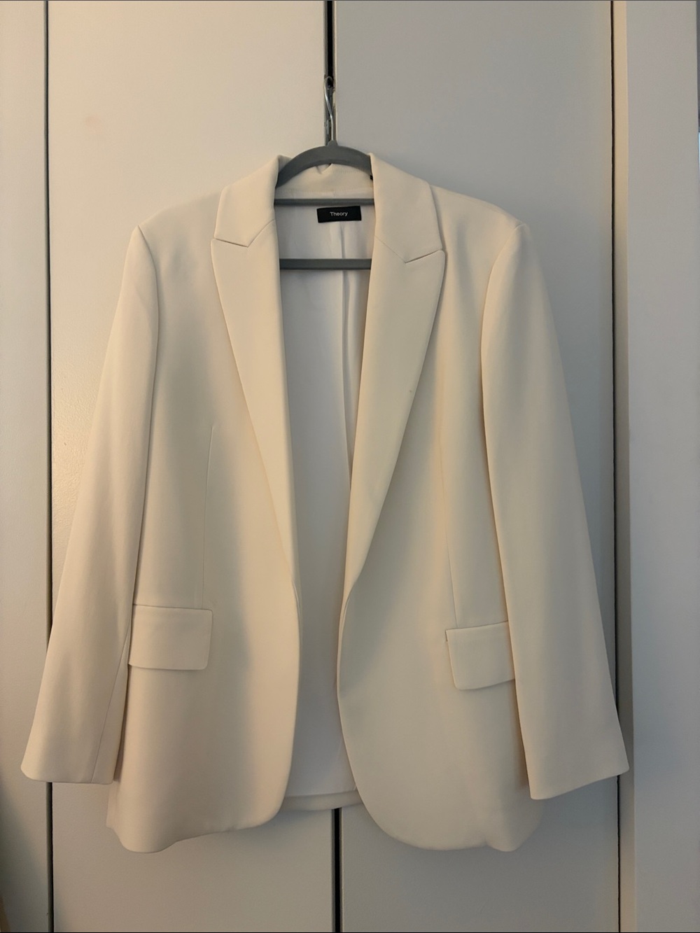 Theory Women's Off-White Relaxed Fit Crepe Blazer Sz 6
